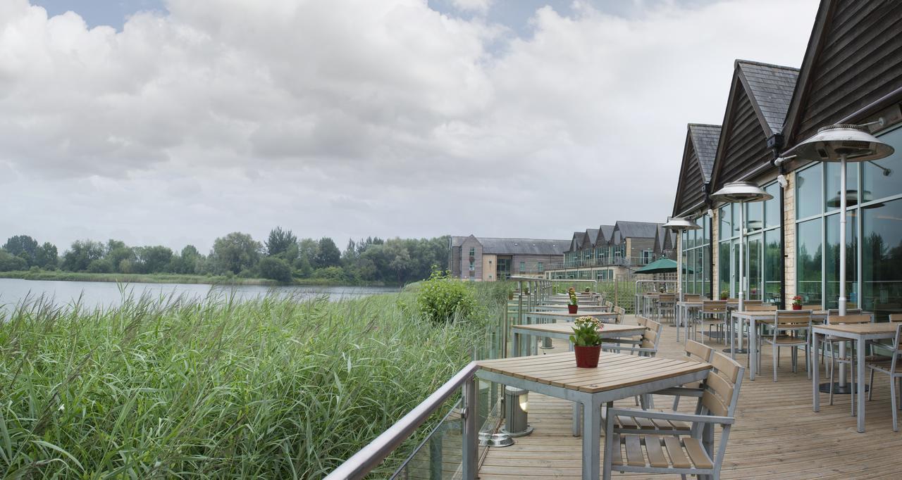 סירנססטר De Vere Cotswold Water Park Apartments מראה חיצוני תמונה