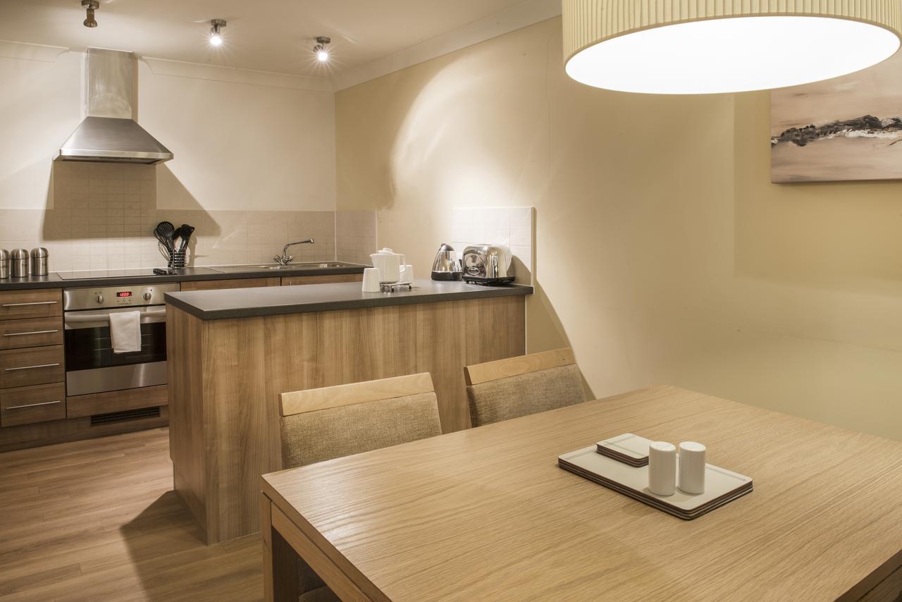 סירנססטר De Vere Cotswold Water Park Apartments מראה חיצוני תמונה